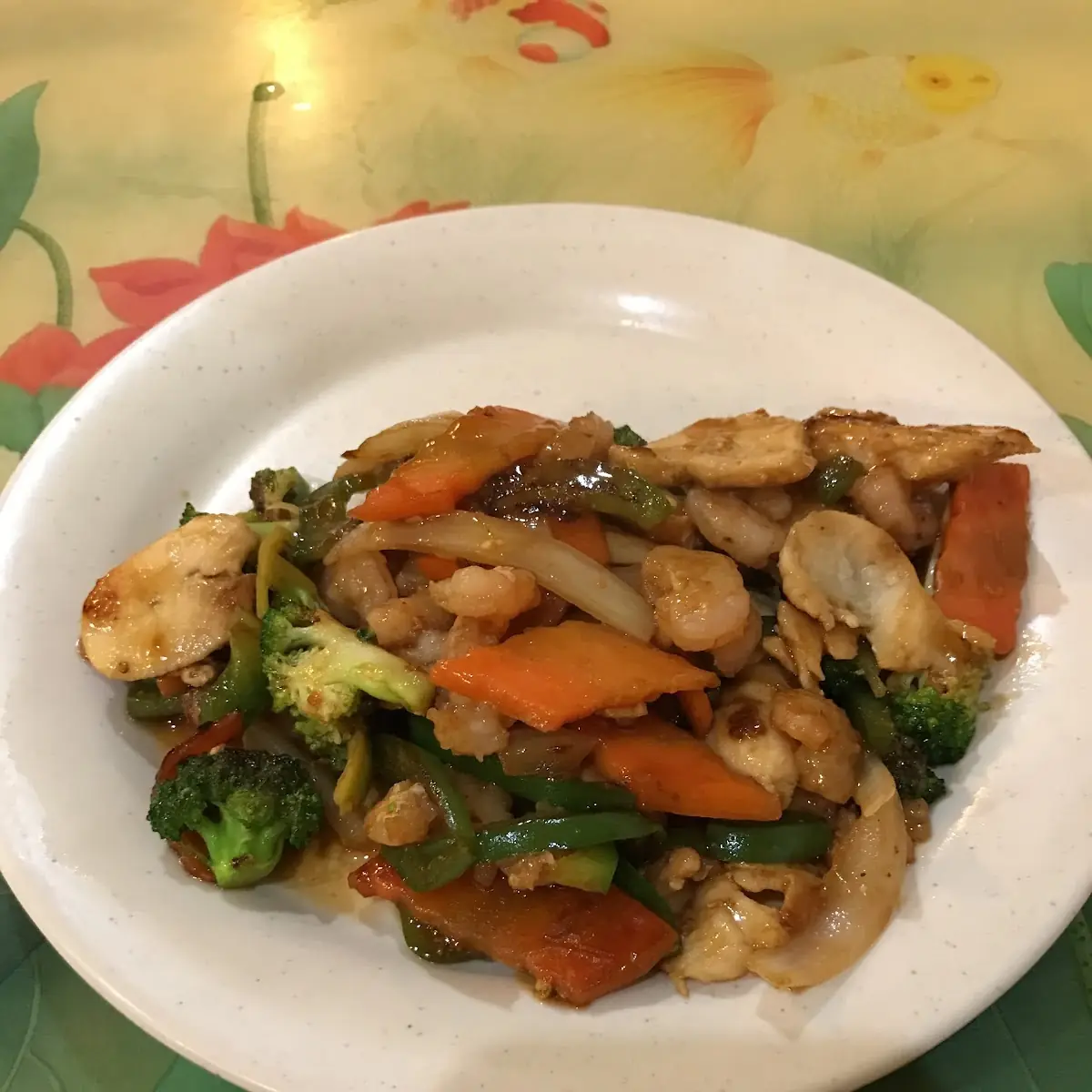 Chicken with Mixed Vegetable 什菜雞